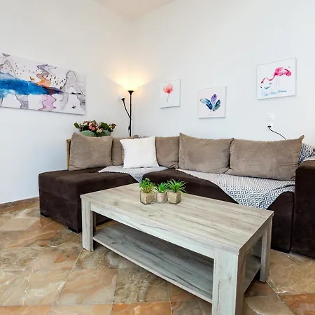 Holiday home Onarhome Potos